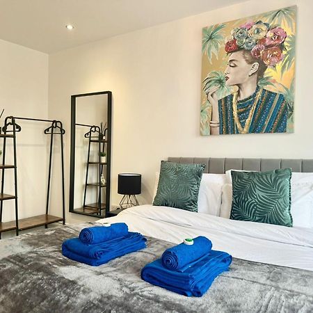 The Crown View - Luxury Apartment - Free Parking Nearby Harrogate Buitenkant foto