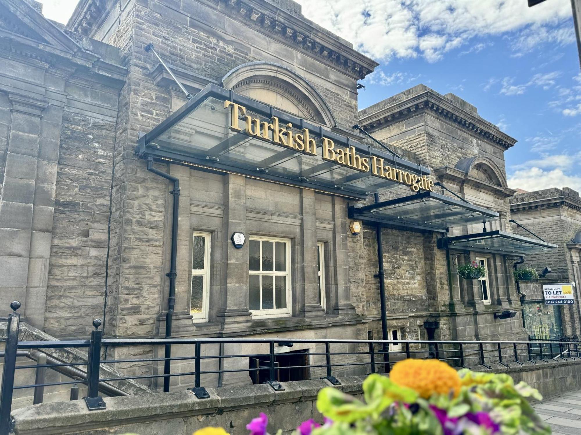 The Crown View - Luxury Apartment - Free Parking Nearby Harrogate Buitenkant foto